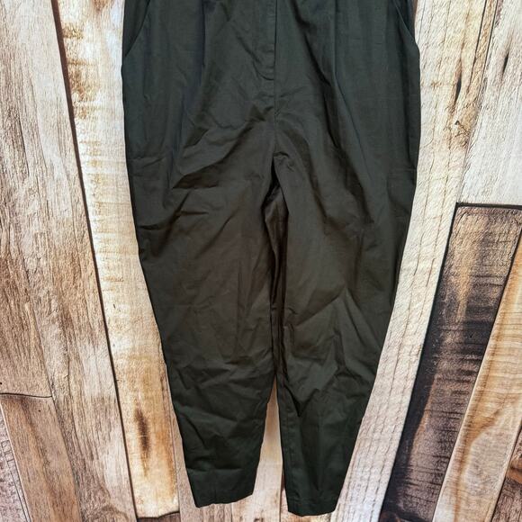 Gal Meets Glam Kierra Jumpsuit Black Size 2 NWT Ruffle Detail Belted One Piece - Picture 4 of 9